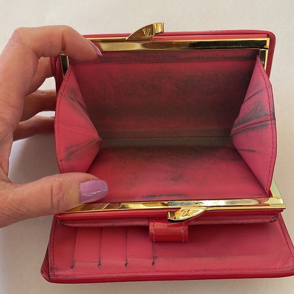 Authentic Louis Vuitton Vernis Patent Leather Wallet, Red - Picture 6 of 8